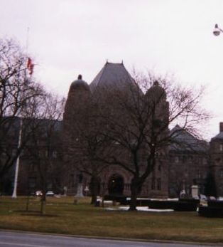 オンタリオ州議会議事堂