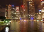 シンガポール・リバーとシェントンウェイビル群の夜景