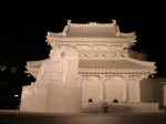 法隆寺金堂をモチーフにした雪像