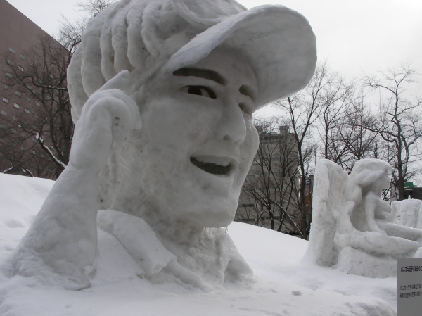石川遼選手の雪像