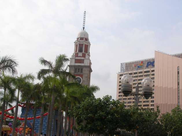 時計塔（旧九広鉄路鐘楼）の外観