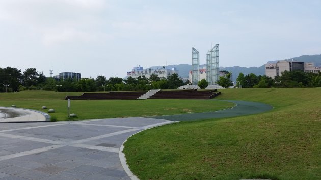 龍池文化公園の風景