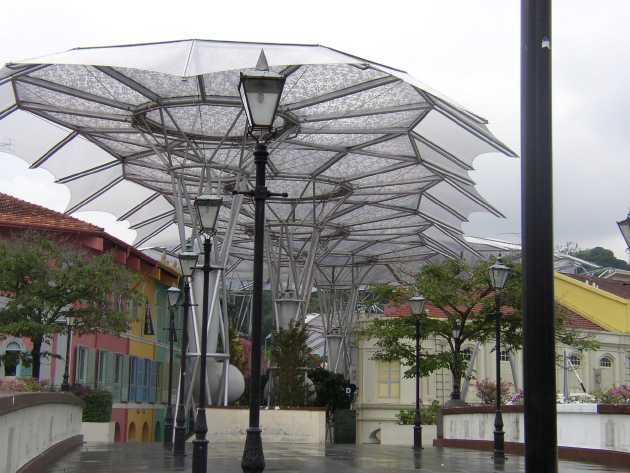 クラーク・キーにある大きな傘のような建物