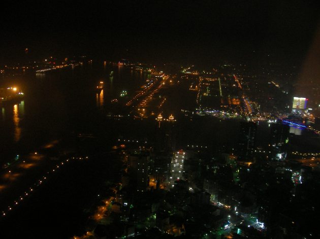 高雄港の夜景